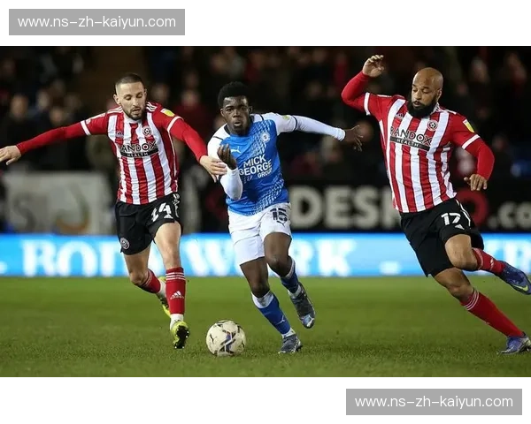 钢铁与荣耀的对决：彼得堡联与谢菲尔德的绿茵恩怨